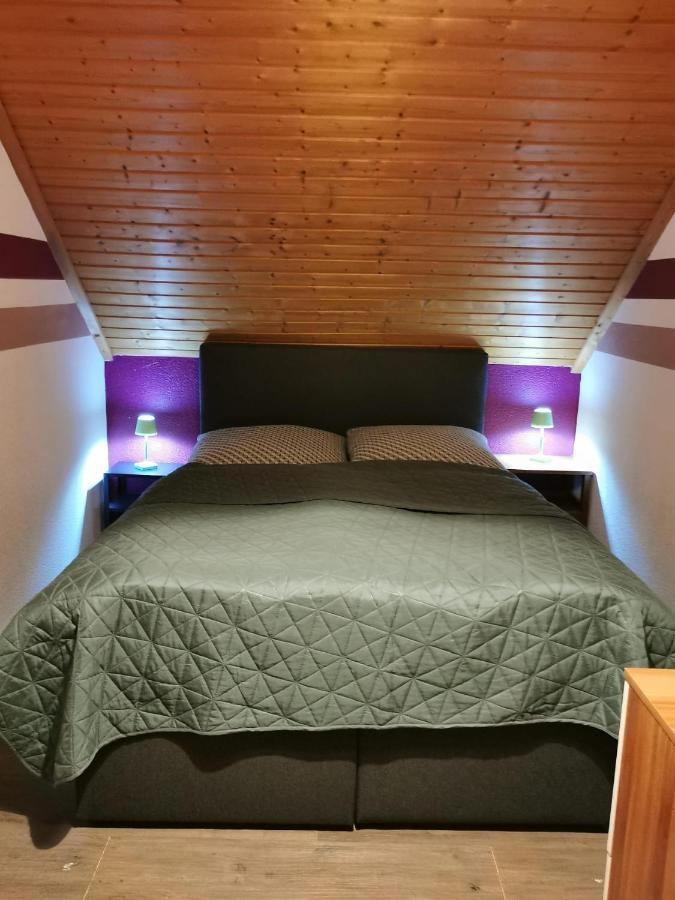 Wohnung Naehe Losheimer Stausee Niederlosheim Екстер'єр фото